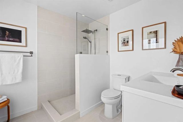 11819 Elkins, San Diego, CA 92126