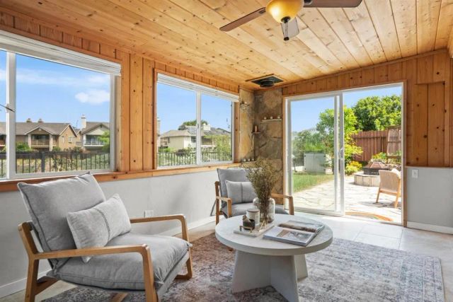 11819 Elkins, San Diego, CA 92126