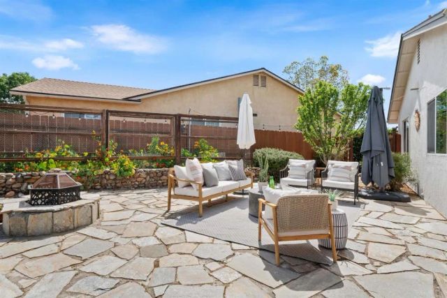 11819 Elkins, San Diego, CA 92126