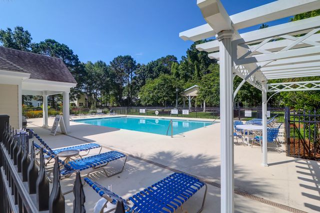 169 Historic Drive, Mount Pleasant, SC 29464