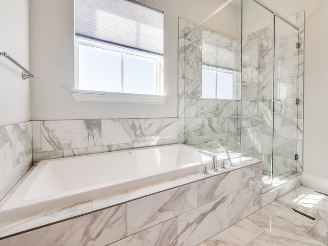 2114 Wenge Lane, Dallas, TX 75219