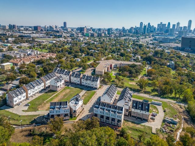 2114 Wenge Lane, Dallas, TX 75219