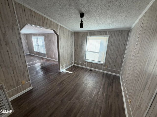 906 Bay Road, New Market, TN 37820
