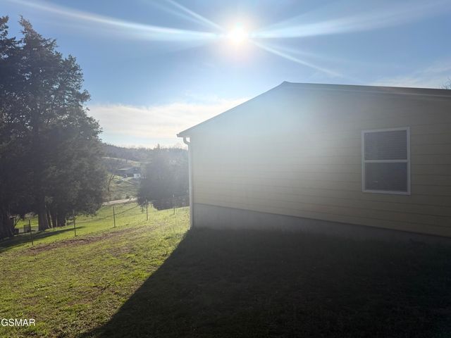 906 Bay Road, New Market, TN 37820