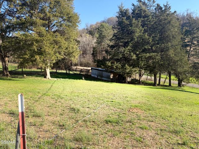 906 Bay Road, New Market, TN 37820