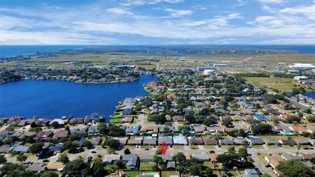 2610 Pine Street, Galveston, TX 77551