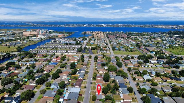 2610 Pine Street, Galveston, TX 77551