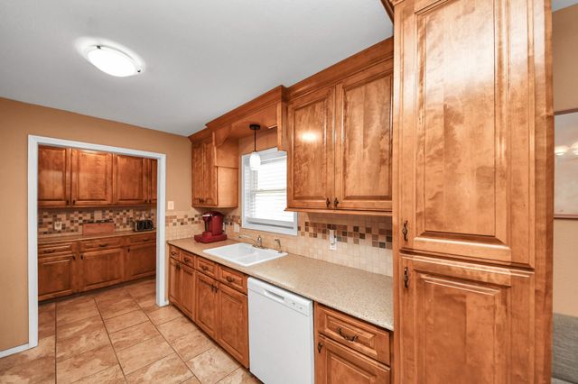 2610 Pine Street, Galveston, TX 77551