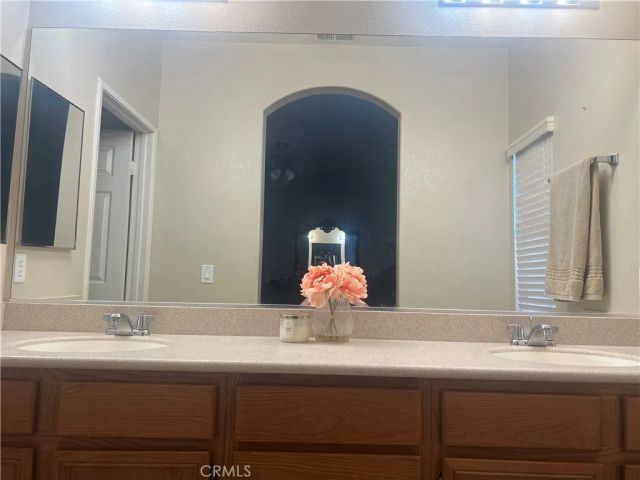 15993 CARMELIA Drive, Victorville, CA 92394