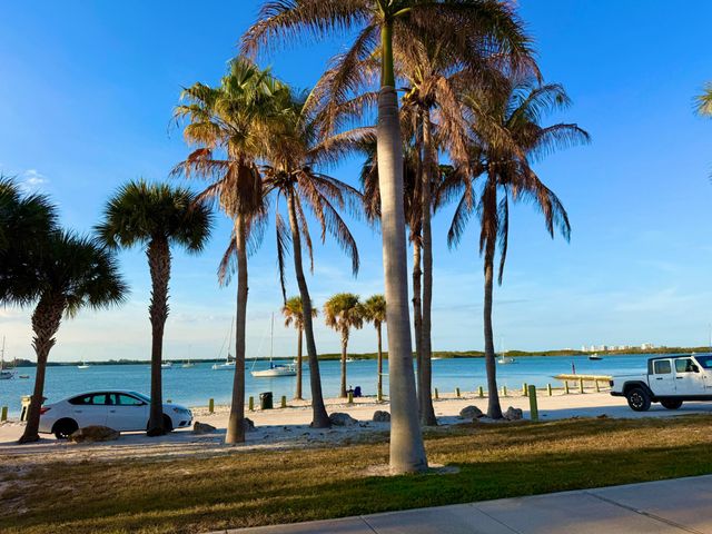 715 S Ocean Drive M, Fort Pierce, FL 34949