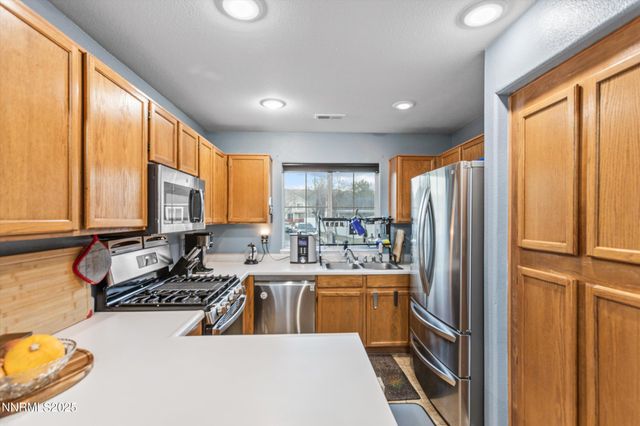 3131 Winter Rose Circle, Reno, NV 89502