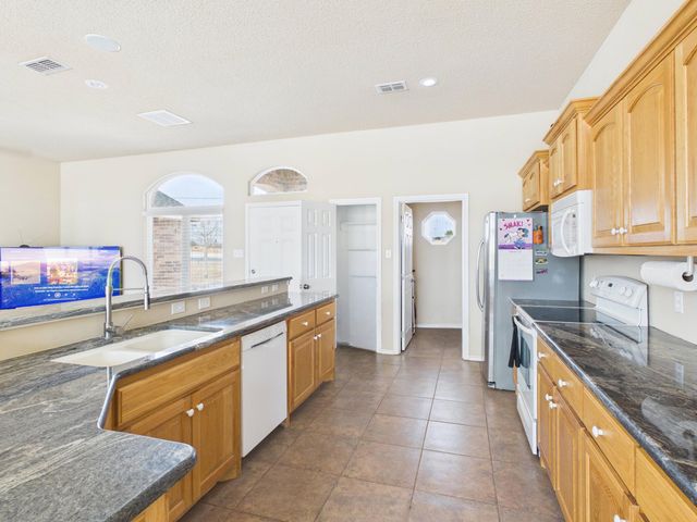 1501 Woodrow Road, Lubbock, TX 79423