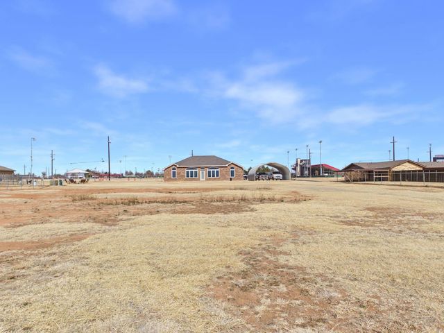 1501 Woodrow Road, Lubbock, TX 79423