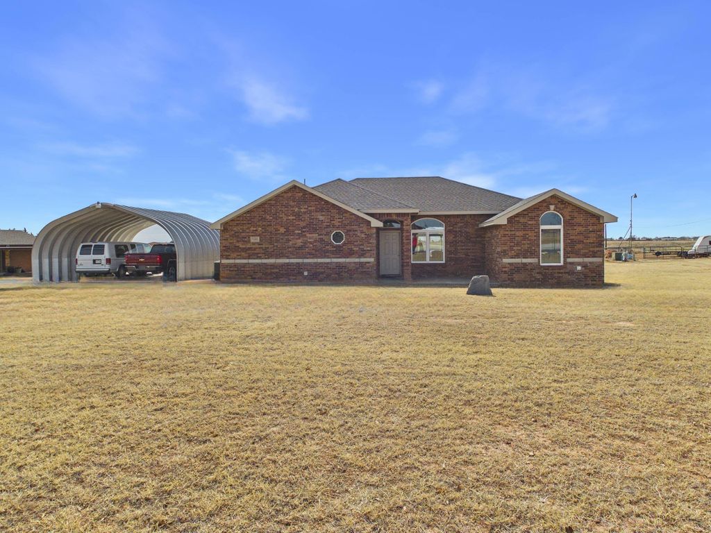 1501 Woodrow Road, Lubbock, TX 79423