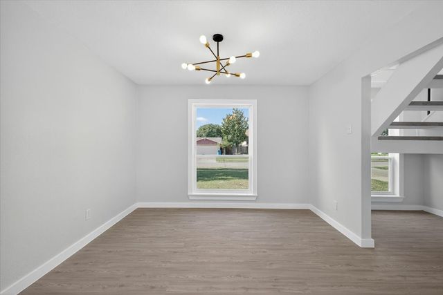 901 Huntington Drive, Lewisville, TX 75067