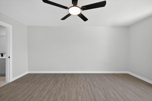 901 Huntington Drive, Lewisville, TX 75067