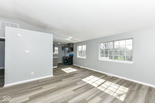 2259 Red Bud Boulevard, Frankfort, IN 46041