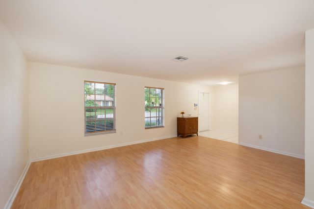 3844 NW 82nd Way, Coral Springs, FL 33065