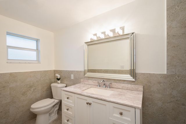 3844 NW 82nd Way, Coral Springs, FL 33065