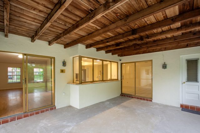 3844 NW 82nd Way, Coral Springs, FL 33065
