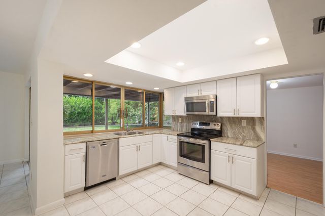 3844 NW 82nd Way, Coral Springs, FL 33065
