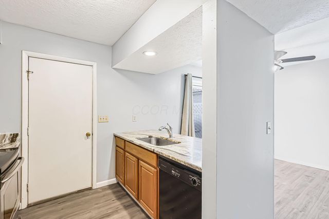 4919 Dublin Falls, C, Columbus, OH 43221