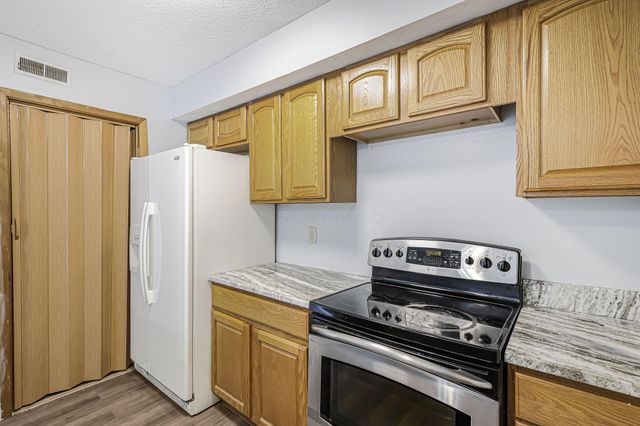 4919 Dublin Falls, C, Columbus, OH 43221