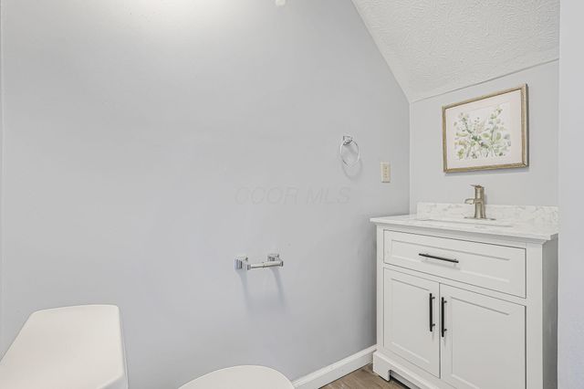 4919 Dublin Falls, C, Columbus, OH 43221