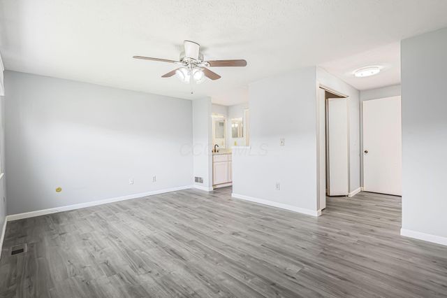 4919 Dublin Falls, C, Columbus, OH 43221