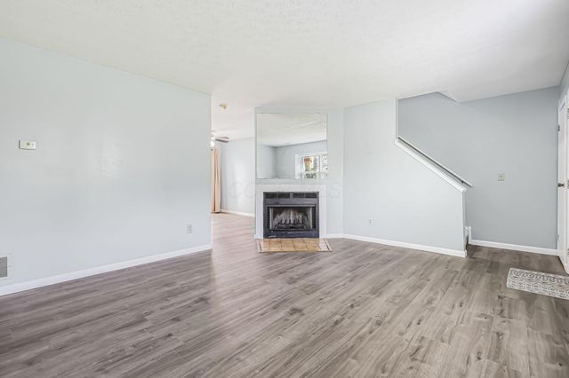 4919 Dublin Falls, C, Columbus, OH 43221