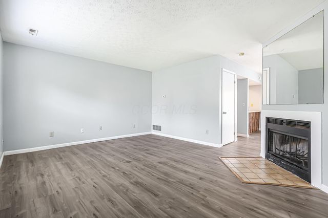 4919 Dublin Falls, C, Columbus, OH 43221