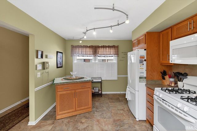 4605 Rivers Edge Drive, Mishawaka, IN 46544