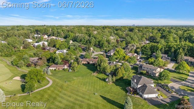 1848 Golf Ridge Drive S, Bloomfield Hills, MI 48302