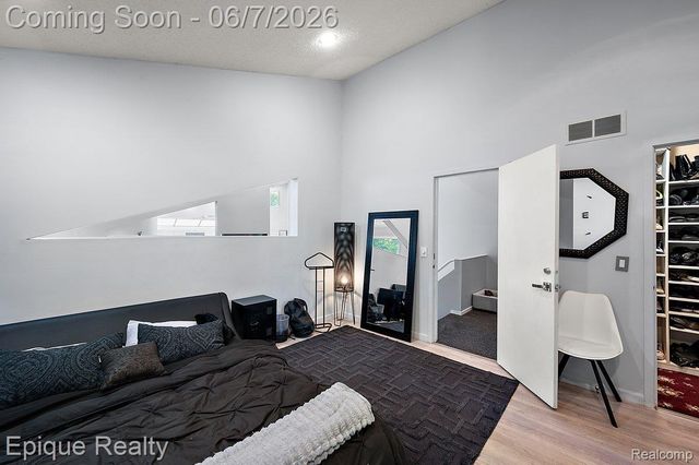 1848 Golf Ridge Drive S, Bloomfield Hills, MI 48302