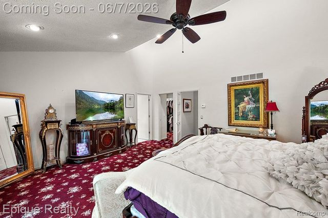 1848 Golf Ridge Drive S, Bloomfield Hills, MI 48302