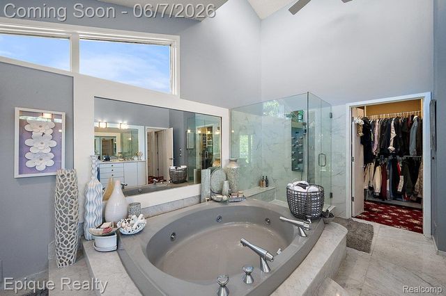 1848 Golf Ridge Drive S, Bloomfield Hills, MI 48302
