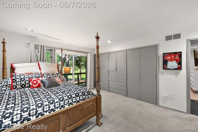 1848 Golf Ridge Drive S, Bloomfield Hills, MI 48302