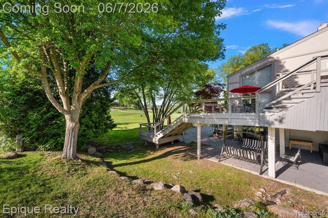 1848 Golf Ridge Drive S, Bloomfield Hills, MI 48302