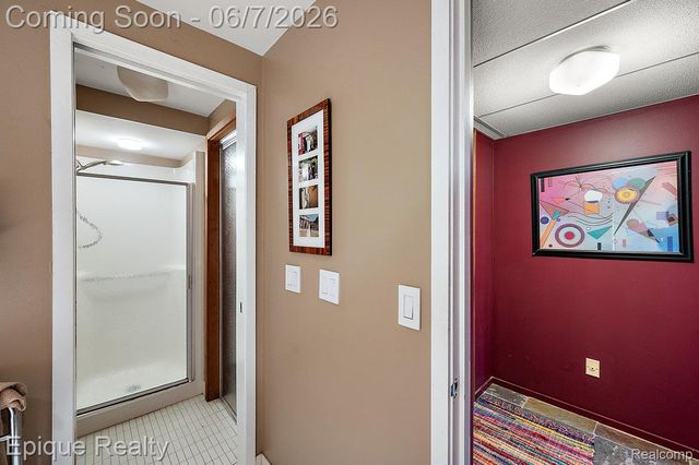 1848 Golf Ridge Drive S, Bloomfield Hills, MI 48302