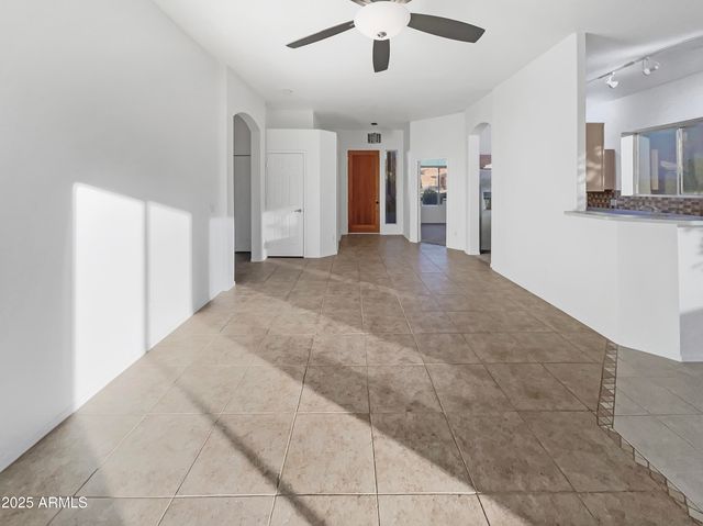 3869 W CHARLOTTE Drive, Glendale, AZ 85310
