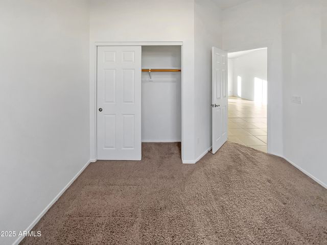 3869 W CHARLOTTE Drive, Glendale, AZ 85310