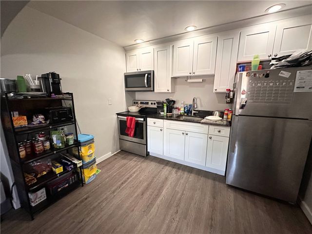 422 Mill St D, Coraopolis, PA 15108