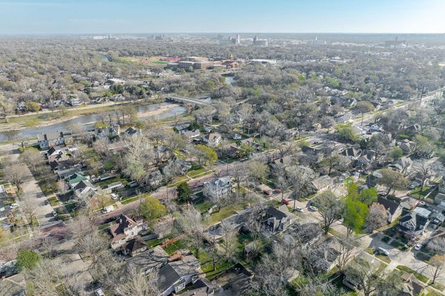 1131 N Carlos, Wichita, KS 67203