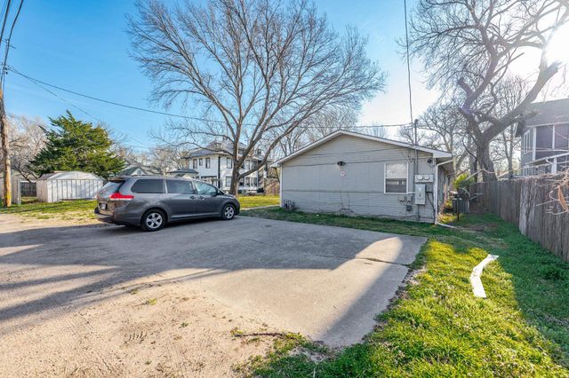 1131 N Carlos, Wichita, KS 67203
