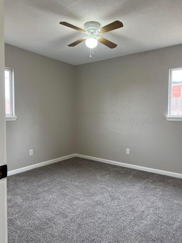 403 NW 24th Avenue, Amarillo, TX 79107