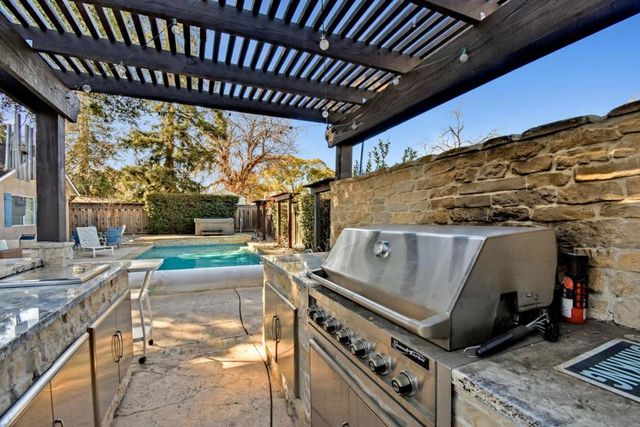 433 Daniel Way, San Jose, CA 95128