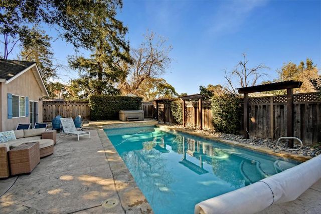 433 Daniel Way, San Jose, CA 95128