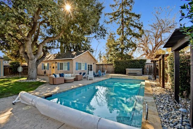 433 Daniel Way, San Jose, CA 95128