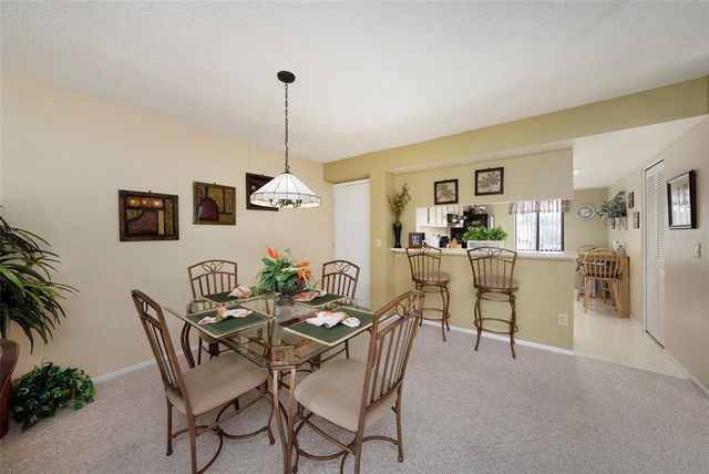 124 W CYPRESS COURT, Oldsmar, FL 34677