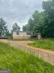 3221 Gillsville Highway, Gainesville, GA 30507